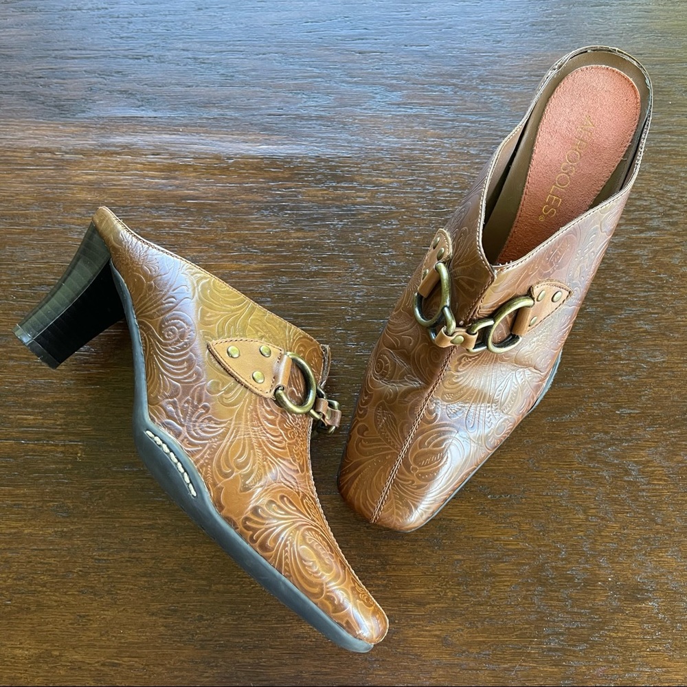 Embossed Mules - AEROSOLES - Size 8 1/2